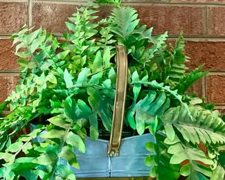 BRASS/TIN BUCKET W/FERN