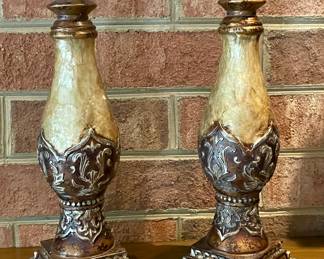 LARGE FINIALS DECOR