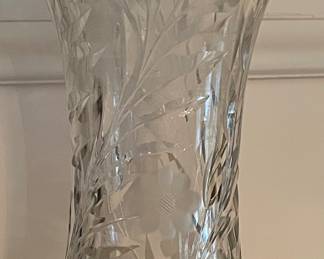 LARGE CRYSTAL VASE