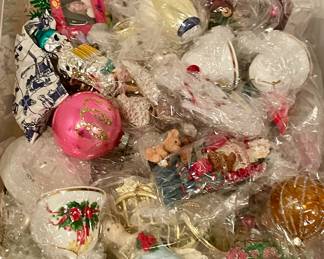 VINTAGE CHRISTMAS ORNAMENTS