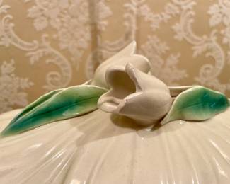 VINTAGE ITALIAN SOUP TUREEN W/UNDERPLATE