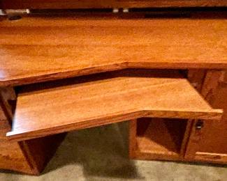 LARGE OAK DESK W/HUTCH by ASPEN FURNITURE