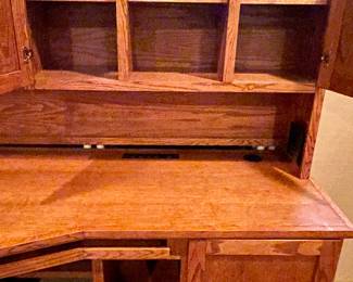 LARGE OAK DESK W/HUTCH by ASPEN FURNITURE