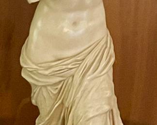 VINTAGE NUDE BUST FIGURE