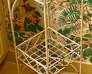 2-TIER METAL PLANT STAND