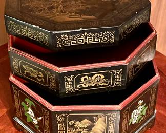 VINTAGE ASIAN LACQUERED SEWING BOX