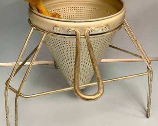 VINTAGE SIEVE AND PESTLE