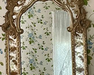 GRAND GILT WALL MIRROR