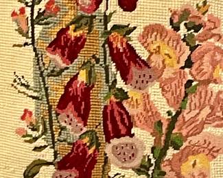 VINTAGE CROSS-STITCH PILLOW