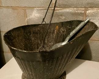 VINTAGE COAL BUCKET, SHOVEL