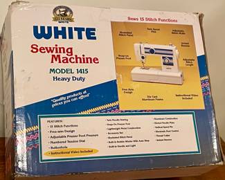 WHITE SEWING MACHINE MODEL 1415