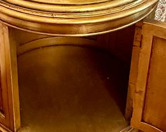 WEIMAN FURNITURE COMPANY - CIRCULAR TOWER CURIO CABINET VITRINE