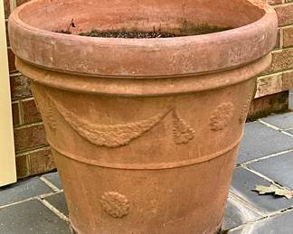 LARGE TERRACOTTA POT