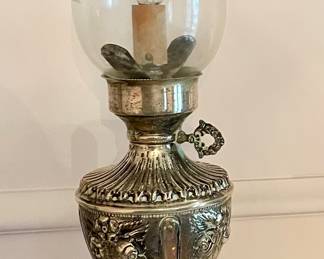 SILVERPLATE CANDLESTICK LAMP