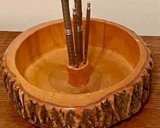 VINTAGE WOODEN NUT BOWL