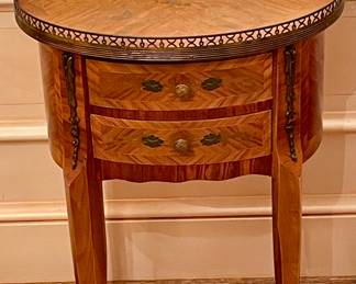 ANTIQUE INLAY W/BRASS TRIM SIDE TABLE