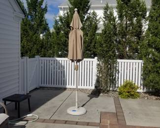 Market umbrella & base