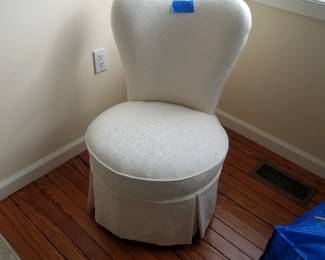 Ladies vanity chair