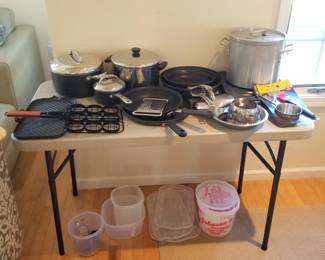 Pots, pans & cookware