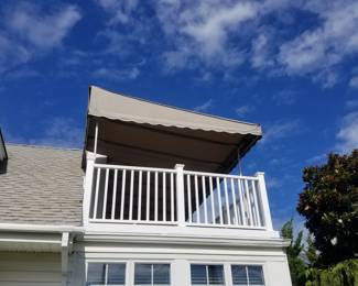 Awning & vinyl railing