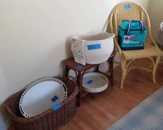 Baskets & storage aids