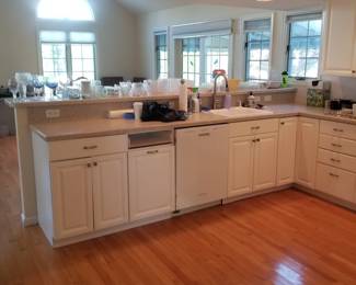 Kitchen peninsula detail