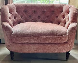 Vintage Tufted Loveseat Sofa With 2 Throw Pillows
Lot #: 50