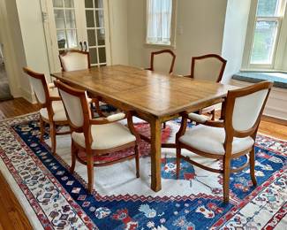 Vintage Solid Oak Farmhouse Dining Table With 2 Extensions
Lot #: 4