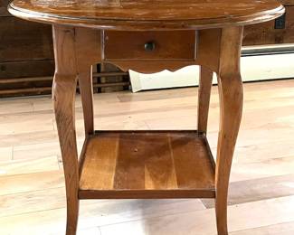Vintage Solid Wood Roun Side Table With Drawer
Lot #: 79