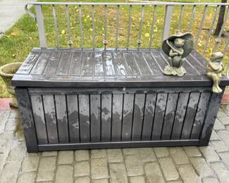 deck box