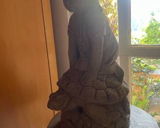 Garden statuary 