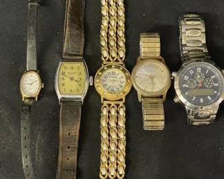 Lot # : 417v - Vintage watches lot
