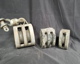 Lot # : 369 - Group of 3 antique block and tackle ship props
