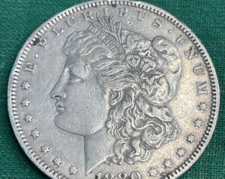 Lot # : 307z - 1880 Morgan silver dollar
