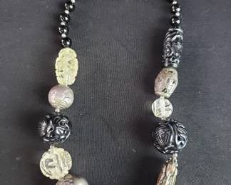 Lot # : 15 - Chinese silver and stone bead necklace
