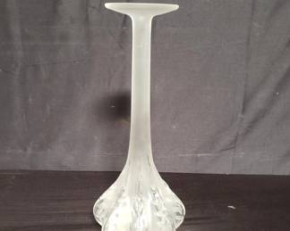Lot # : 117 - Lalique (France) "Claude" crystal vase

