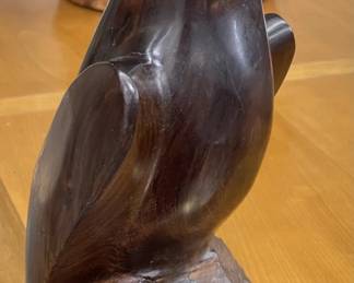 Lot # : 445v - Wood carved eagle statue

