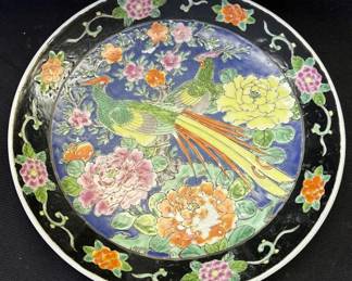 Lot # : 355z - Vintage Japanese hand painted ceramic plate
