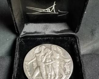 Lot # : 275 - Salvador Dali .999 silver Israel peace medal 1978

