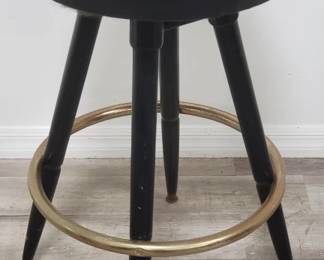 Lot # : 80 - PJ Bar Furniture brass, wood & faux leather bar
