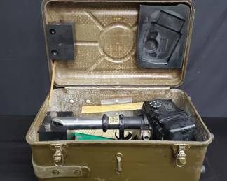 Lot # : 279 - Sextant aircraft periscope movie prop in fiber
