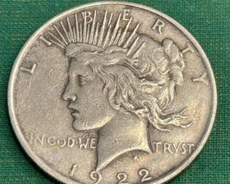 Lot # : 313z - 1922 Peace silver dollar

