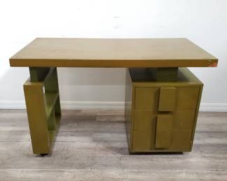 Lot # : 33 - Mid-century architectural desk
