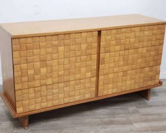 Lot # : 43 - Paul Laszlo for Brown Saltman 6-drawer
