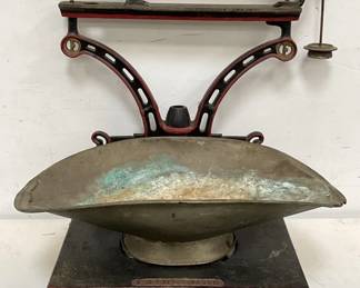Lot # : 538 - Vintage Fairbanks cast iron and brass scale
