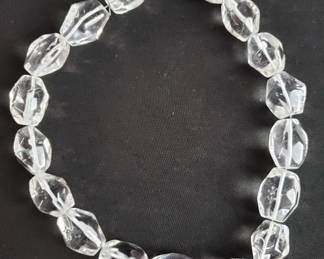 Lot # : 8 - Crystal bead necklace with silver clasp
