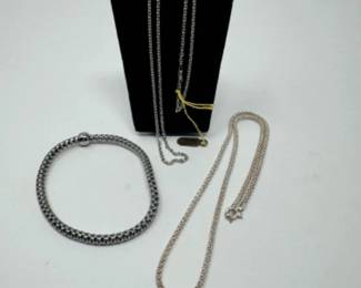 Three-Piece Sterling Jewelry Set: 2 Chains + Bracelet (Approx. 21.29g)	
