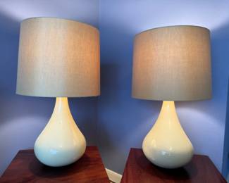 Pair of Pear-Shaped Ceramic Base Table Lamps w/ 3 Lighting Settings	