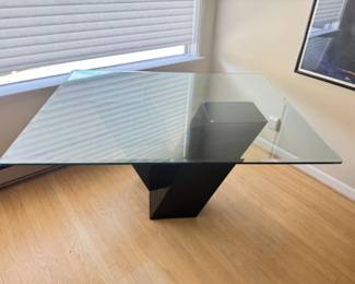 Large Rectangular Glass Top Dining Table w/ Sleek Black V-Base	