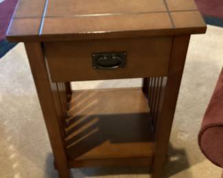 Pair of night stands